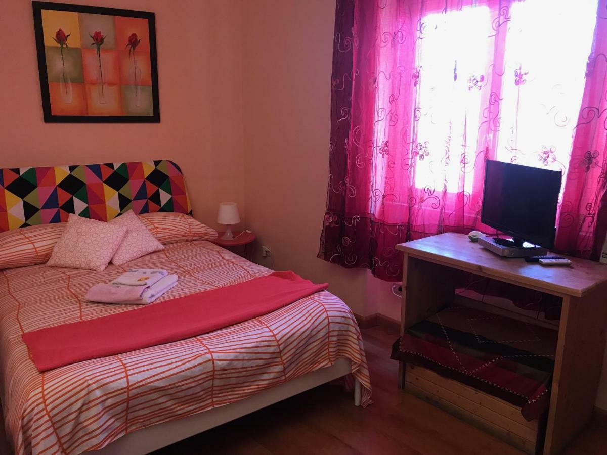 I Colori Di Sara Bed & Breakfast Katanya Dış mekan fotoğraf