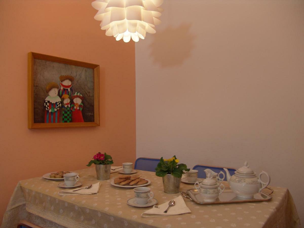 I Colori Di Sara Bed & Breakfast Katanya Dış mekan fotoğraf